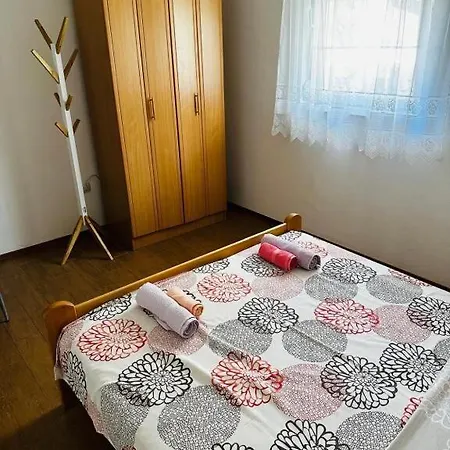 Apartment Vladimir *